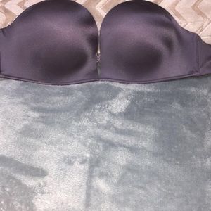 PUPLE VICTORIA SECRET STRAPLESS BRA💗🌸
